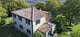 Casa de vacaciones Poggio-delle-Querce, Italia, Marcas, Ancona, Arcevia: House with entrance birds view